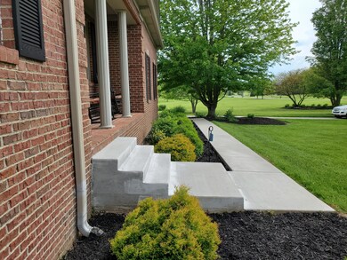 104 Locust Grove Dr, Georgetown, KY 40324 - photo 3