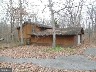 9823 Gordon Ct, Walkersville, MD 21793 - photo 3