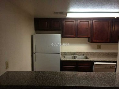 5031 Indian River Dr unit 183, Las Vegas, NV 89103 - photo 5