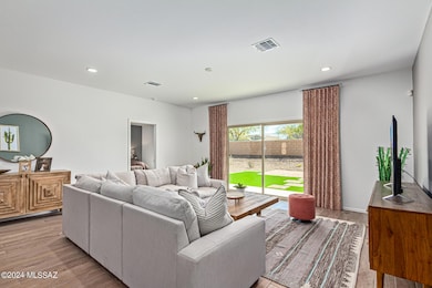 8662 W Soaptree Yucca Place, Marana, AZ 85653 - photo 4