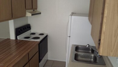 8844 N 2nd St, Phoenix, AZ 85020 - photo 6