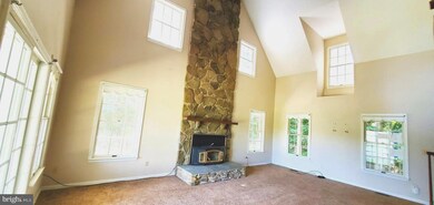 10595 Pleasant View Place, Newburg, MD 20664 - photo 3