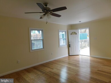 704 Glacier Ave, Capitol Heights, MD 20743 - photo 6