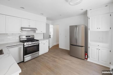 46 Garden Place, Edgewater, NJ 07020 - photo 5