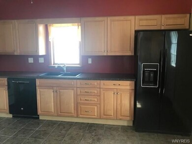 755 15th St, Niagara Falls, NY 14301 - photo 5