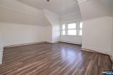 26-28 Treacy Ave unit 3, Newark, NJ 07108 - photo 5