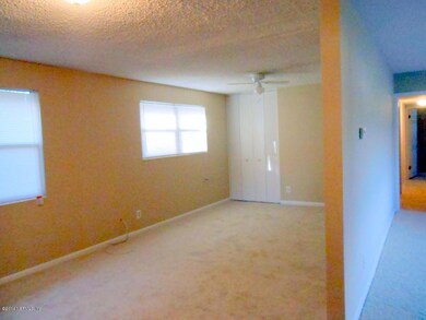 2028 Bunting Dr, Jacksonville, FL 32210 - photo 6