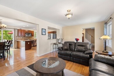 29 Hourihan St, Peabody, MA 01960 - photo 6