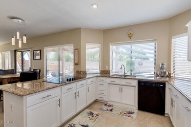 932 W Iris Dr, Gilbert, AZ 85233 - photo 6