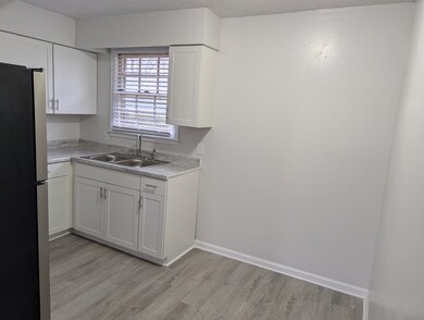 105 Susan Dr unit B, Hendersonville, TN 37075 - photo 4