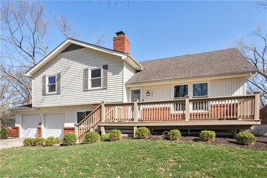 8909 Rene St, Lenexa, KS 66215 - photo 3