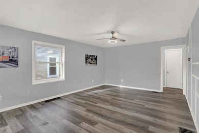 42 N Gladstone Ave, Columbus, IN 47201 - photo 7