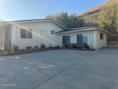 2485 E Hillcrest Dr, Thousand Oaks, CA 91362 - photo 4