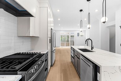 10 Seawell Ave unit 102, Raleigh, NC 27601 - photo 5