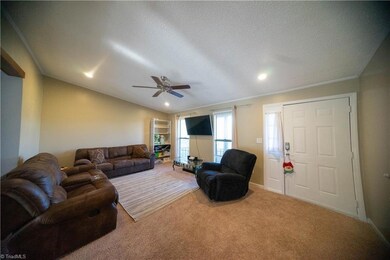 488 Barry Oak Rd, Statesville, NC 28625 - photo 6