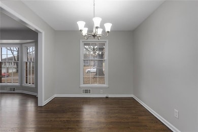 13008 Corrington Ave, Grandview, MO 64030 - photo 5