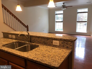 2700 Sheffield Hill Way unit 222, Woodbridge, VA 22191 - photo 5