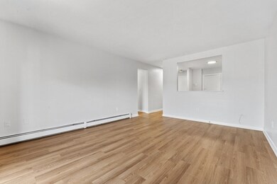 700 Cummins Hwy unit 7, Boston, MA 02126 - photo 7