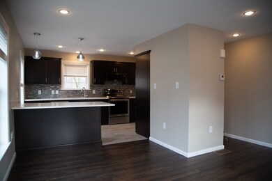 98 Poplar St unit 2, Danvers, MA 01923 - photo 3