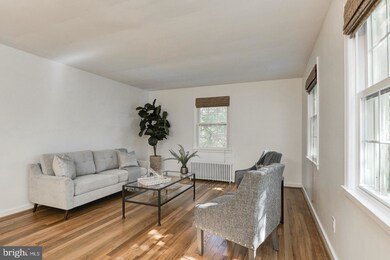 2402 Colston Dr, Silver Spring, MD 20910 - photo 6