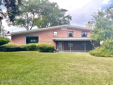 3761 Cedarcrest Dr, Jacksonville, FL 32210 - photo 3