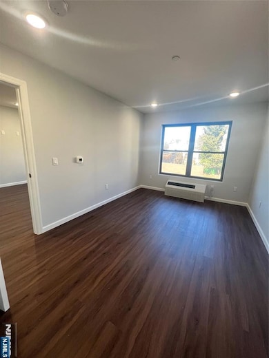 48 Spruce Ave unit 201, Ridgefield Park, NJ 07660 - photo 6