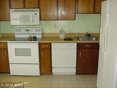 4132 Pleasant Meadow Ct unit 112A, Chantilly, VA 20151 - photo 6