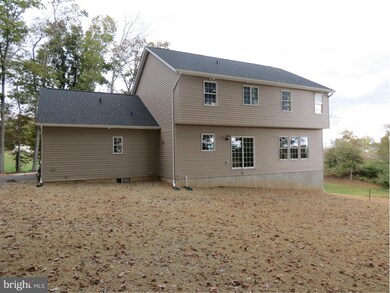 112 Becky Dr, Sykesville, MD 21784 - photo 4