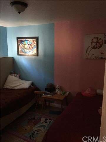 Front house bedroom 