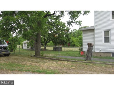 1042 Penn Line Rd, Paulsboro, NJ 08066 - photo 5