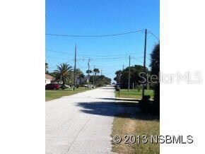 823 E 9th Ave, New Smyrna Beach, FL 32169 - photo 4