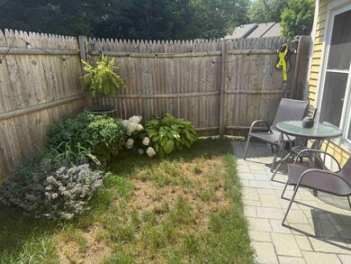 43 Marsten Ln unit 181, Enfield, NH 03748 - photo 5