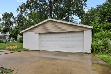 904 Colgate Rd, Columbus, OH 43213 - photo 3