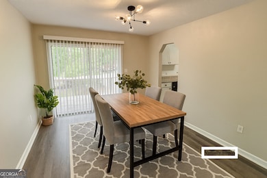 6061 Tina Ln, Rex, GA 30273 - photo 6