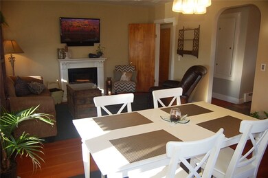 16 Cumberland St, Cumberland, RI 02864 - photo 4