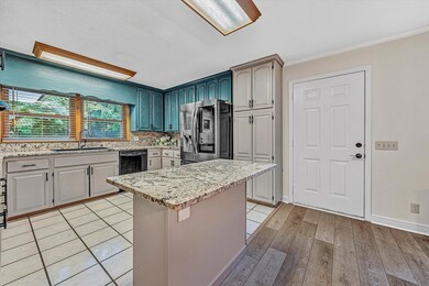 154 Brooks Point Ln, Union Hall, VA 24176 - photo 4