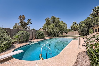 3924 E Cortez ST, - Web Quality - 026 -
