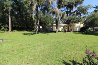 26 Circle Dr, Crawfordville, FL 32327 - photo 4