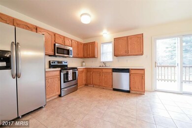 242 Chestnut Dr, Elkton, MD 21921 - photo 5