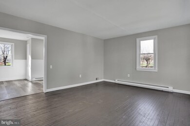 267 Schuler Rd, Fleetwood, PA 19522 - photo 5