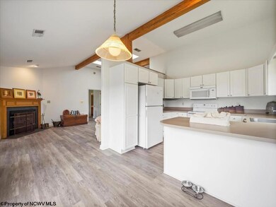 169 Arrowhead Ridge, Hedgesville, WV 25427 - photo 6