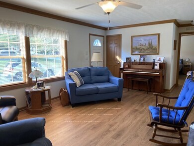 72 Clayton Dr, West Springfield, MA 01089 - photo 7