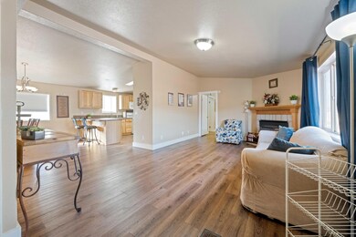 04-Living Room