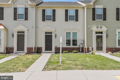 41 Mississippi Point, Falling Waters, WV 25419 - photo 2