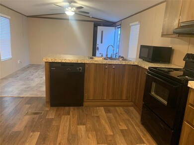 5600 Texoma Pkwy unit 48, Sherman, TX 75090 - photo 3