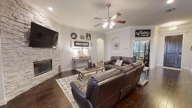 2826 Willow Ridge Cir, Granbury, TX 76049 - photo 5