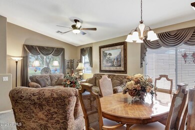 04_5261_East_Ivyglen_Street__04_mls