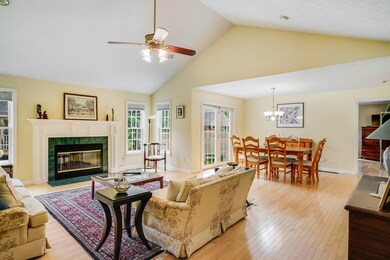 10 Muirfield Rd, Bedford, NH 03110 - photo 4