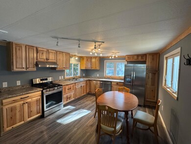 7115 Clinton Ave Kitchen Dinning Combo