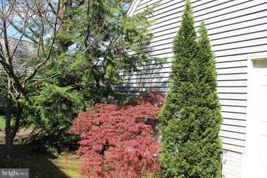 1282 Wedgewood Manor Way, Reston, VA 20194 - photo 7